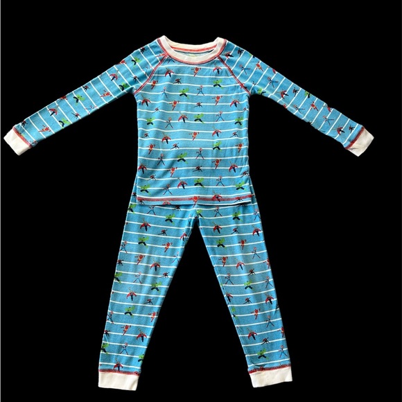 Boys 2 Piece Long Sleeve Pajama Bundle Set in Size 5/6 and 6 - Picture 2 of 3